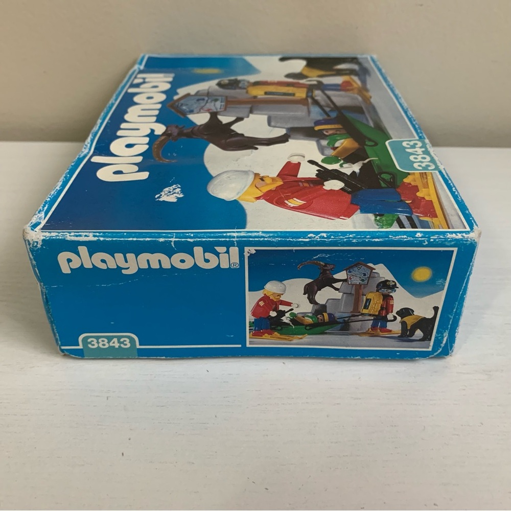 Vintage Playmobil 3843 Rescue Ski Patrol Open Box *Rare* - Picture 12 of 14